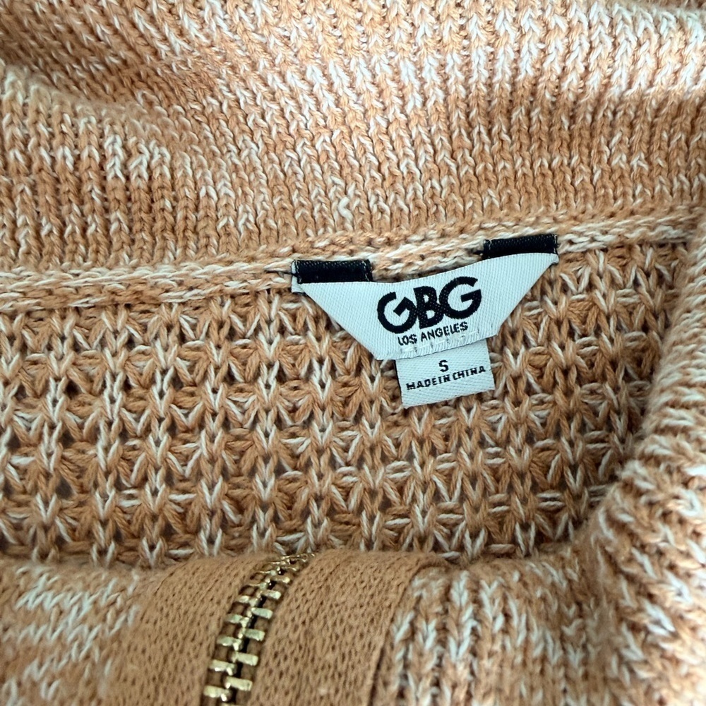 GBG Los Angeles Camel Cowl Neck Sweater - Picture 2 of 8
